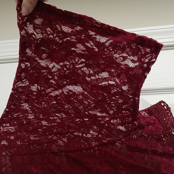 Lovely 153 Women's Lace Top - Picture 9 of 9